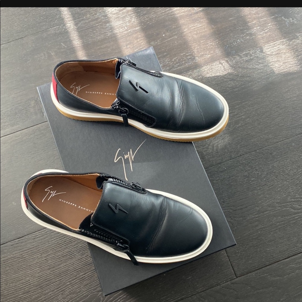 giuseppe zanotti slip on sneakers